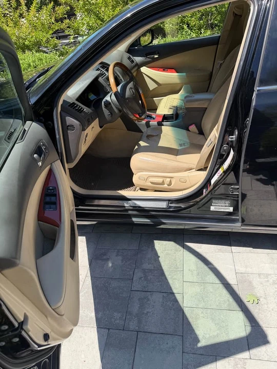2007 Lexus ES 5th Gen - Image 12 of 13