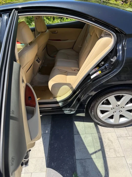 2007 Lexus ES 5th Gen - Image 9 of 13
