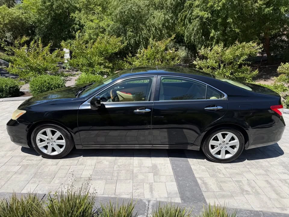 2007 Lexus ES 5th Gen - Image 6 of 13