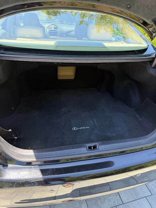 2007 Lexus ES 5th Gen - Image 10 of 13