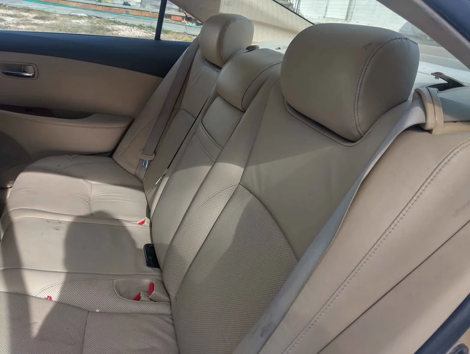 2007 Lexus ES 5th Gen - Image 5 of 15