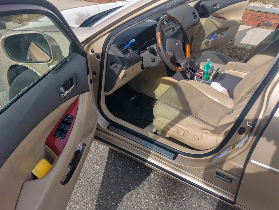 2007 Lexus ES 5th Gen - Image 15 of 15