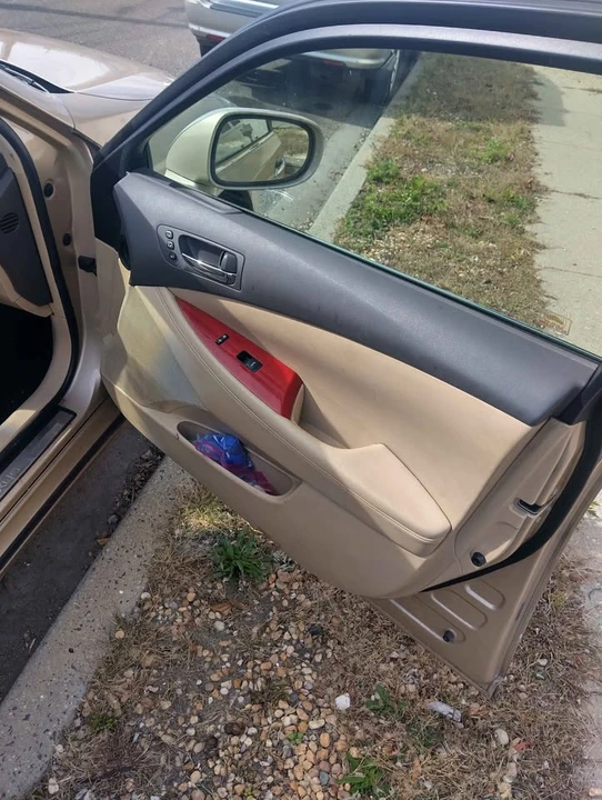 2007 Lexus ES 5th Gen - Image 9 of 15