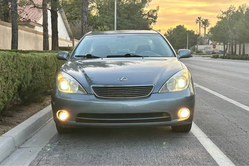 2007 Lexus ES 5th Gen - Image 5 of 14