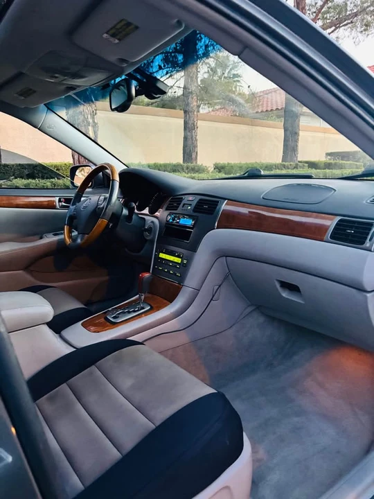 2007 Lexus ES 5th Gen - Image 13 of 14