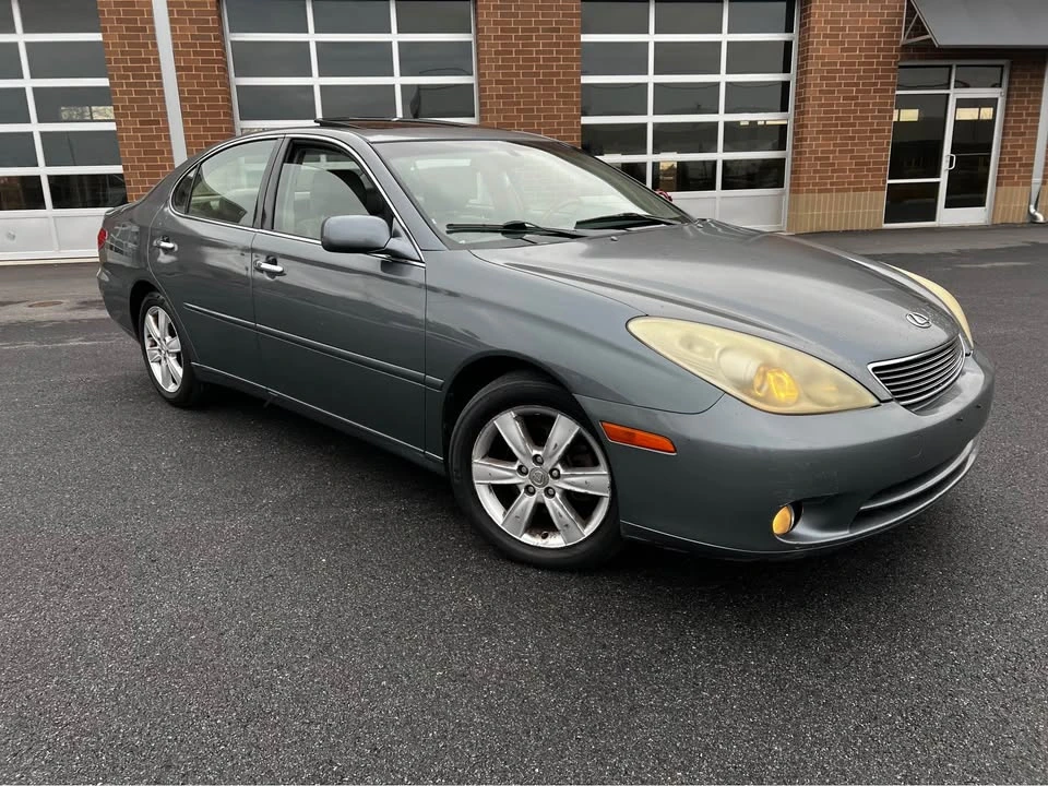 2007 Lexus ES 4th Gen - Image 5 of 8