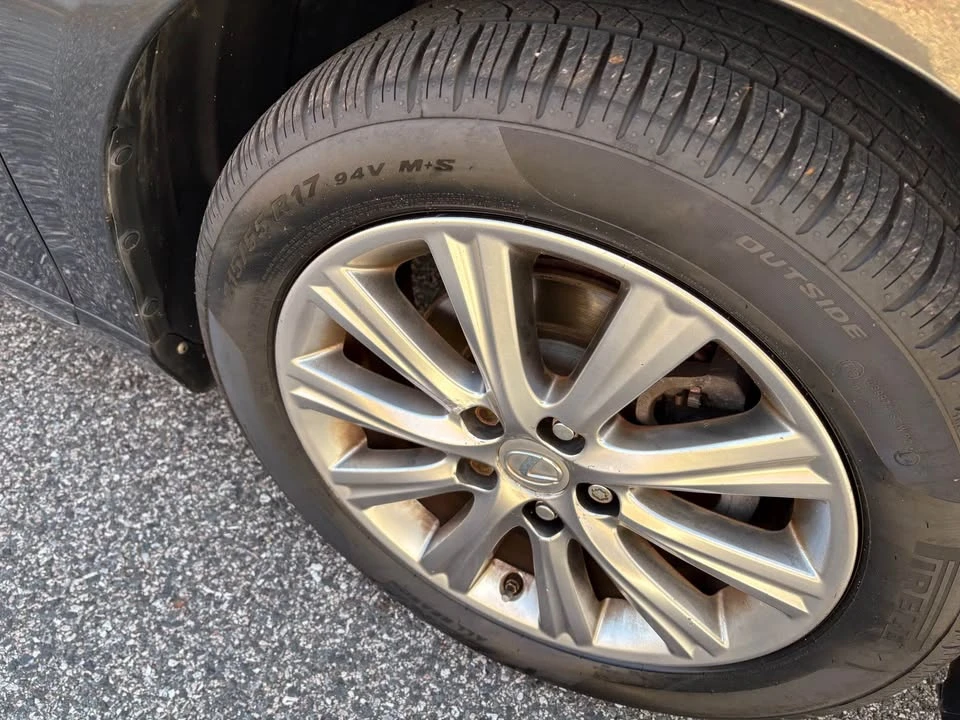 2007 Lexus ES 5th Gen - Image 6 of 10