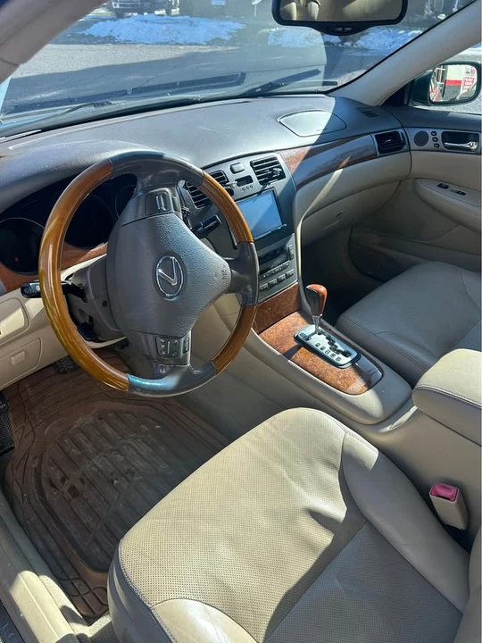 2007 Lexus ES 4th Gen - Image 3 of 5