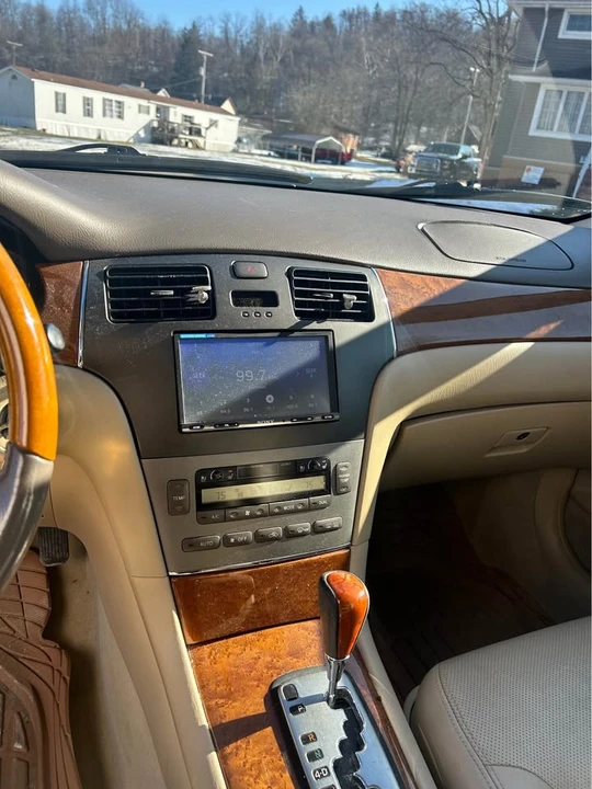 2007 Lexus ES 4th Gen - Image 5 of 5