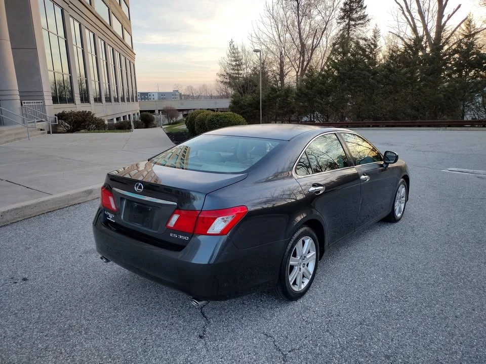 2007 Lexus ES 5th Gen - Image 4 of 12