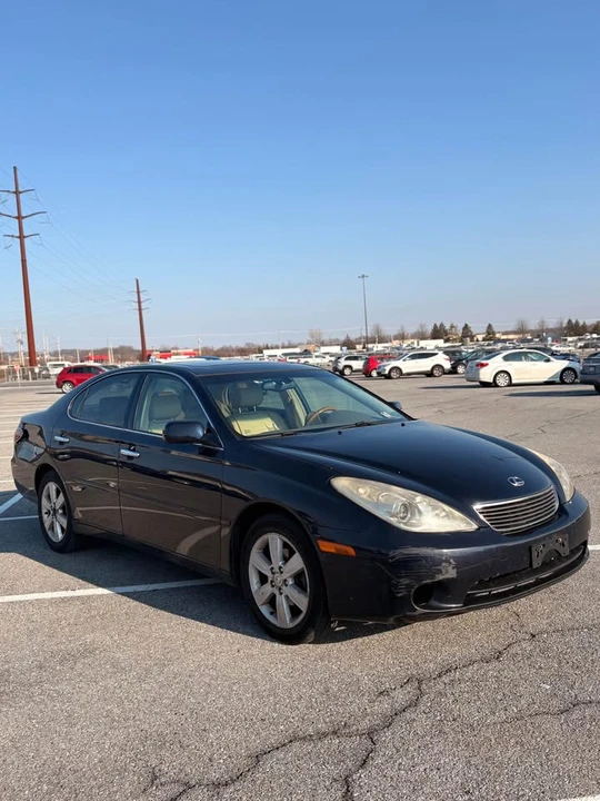 2007 Lexus ES 5th Gen - Image 2 of 12