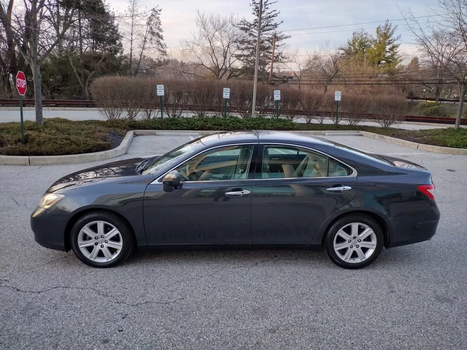 2007 Lexus ES 5th Gen - Image 7 of 12