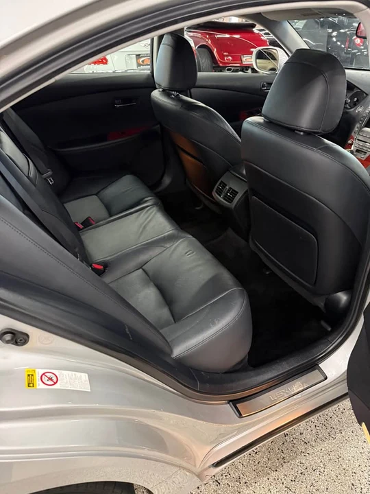 2007 Lexus ES 5th Gen - Image 3 of 7