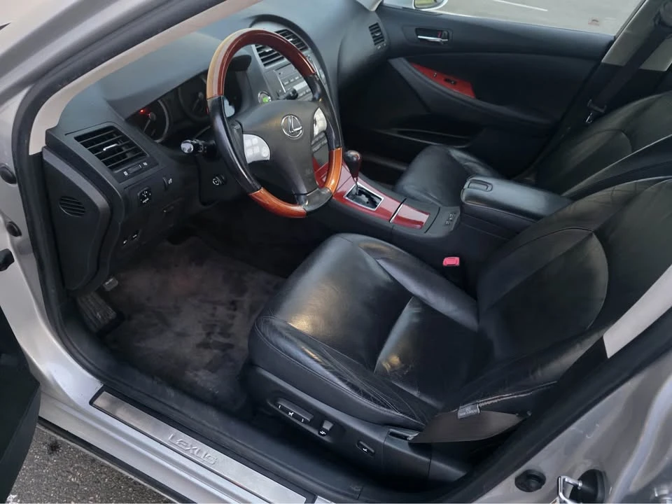 2007 Lexus ES 5th Gen - Image 13 of 17