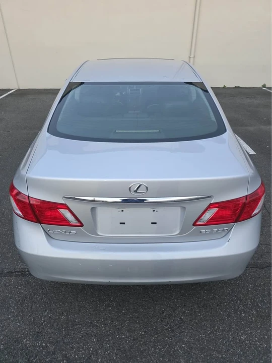 2007 Lexus ES 5th Gen - Image 6 of 17