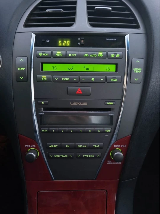 2007 Lexus ES 5th Gen - Image 9 of 17