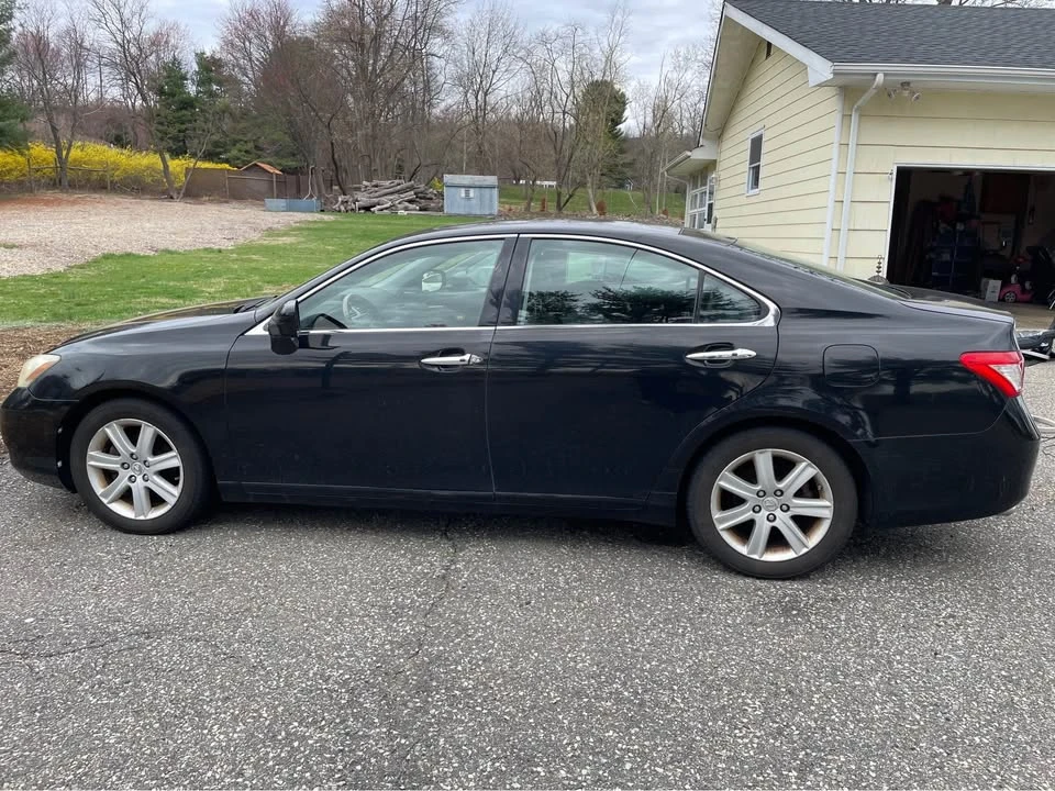2007 Lexus ES 5th Gen - Image 2 of 4