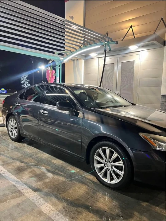 2007 Lexus ES 4th Gen - Image 2 of 7