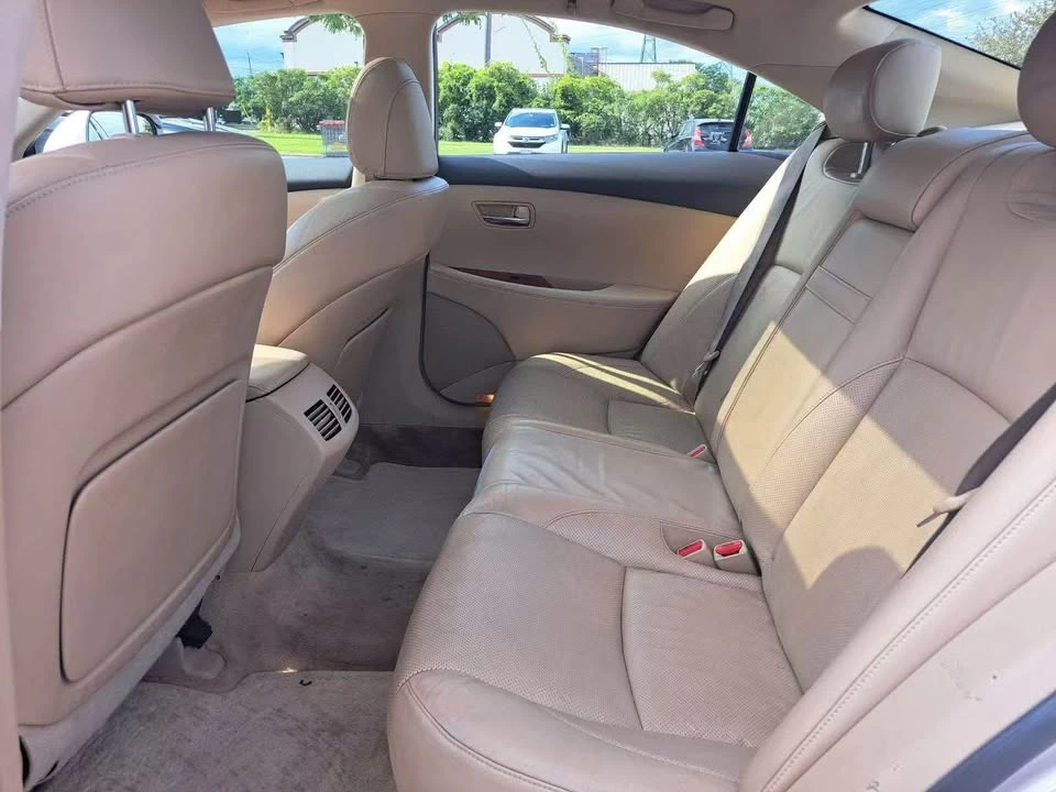 2007 Lexus ES 4th Gen - Image 6 of 10