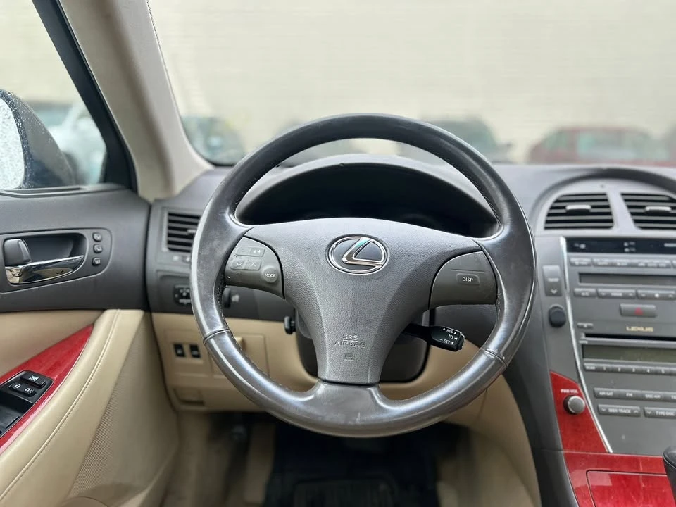 2007 Lexus ES 5th Gen - Image 9 of 16