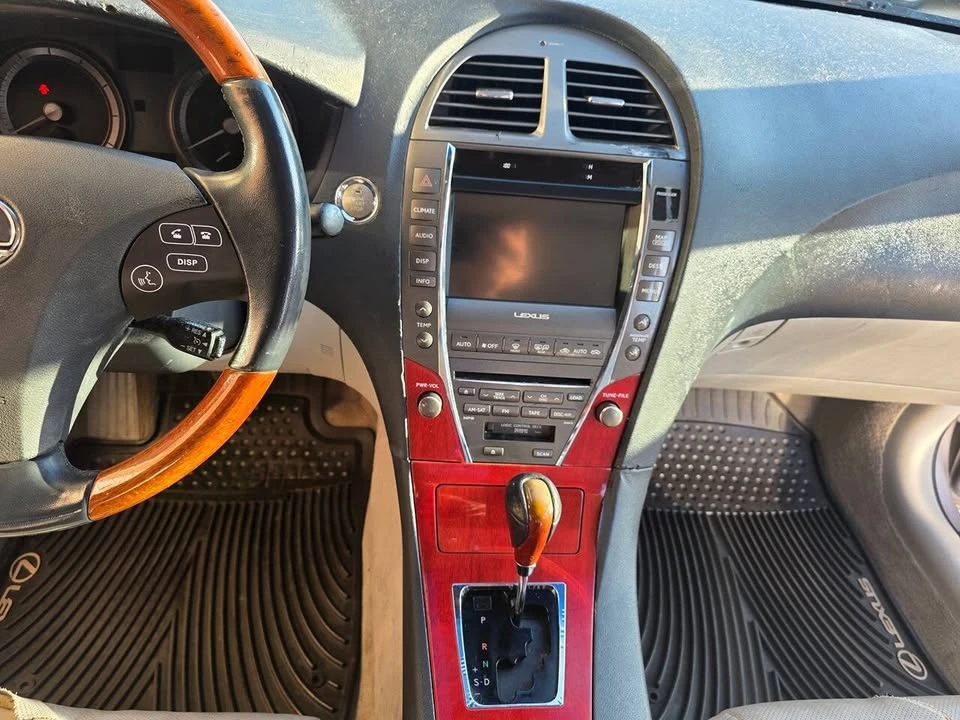 2007 Lexus ES 5th Gen - Image 11 of 20