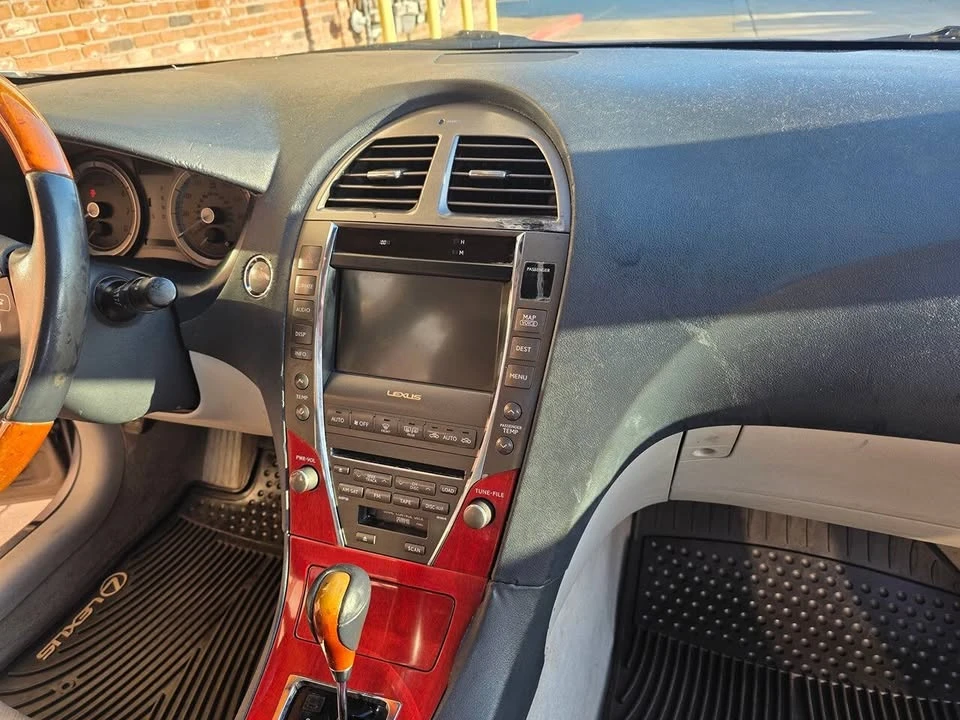 2007 Lexus ES 5th Gen - Image 14 of 20
