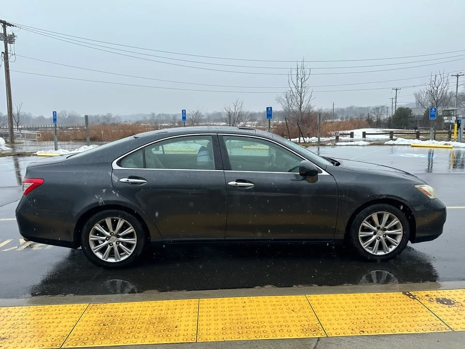 2007 Lexus ES 5th Gen - Image 3 of 7