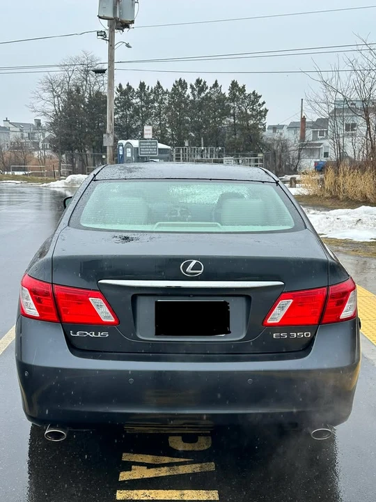 2007 Lexus ES 5th Gen - Image 2 of 7