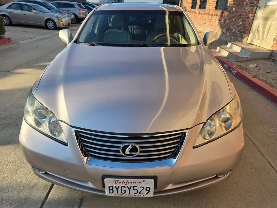 2007 Lexus ES 5th Gen - Image 2 of 20