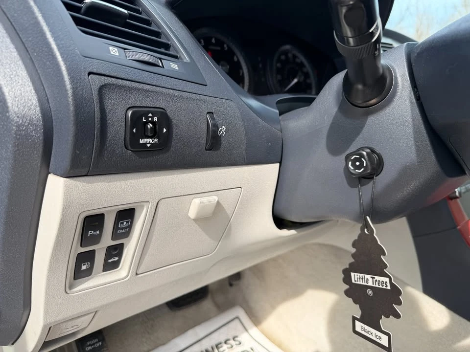 2007 Lexus ES 5th Gen - Image 11 of 19