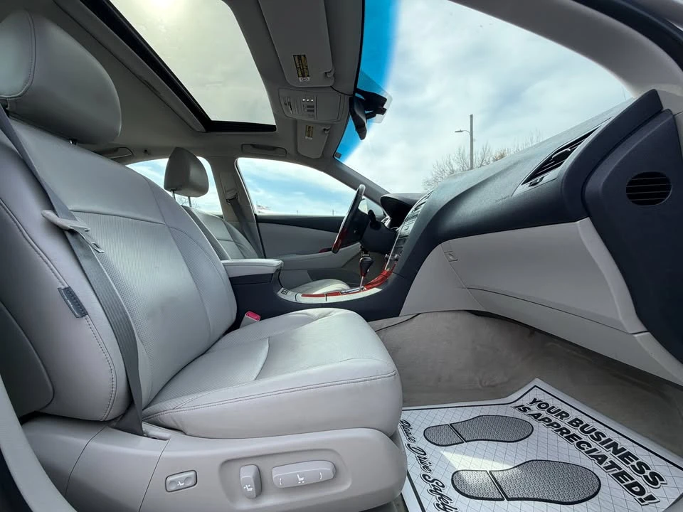 2007 Lexus ES 5th Gen - Image 14 of 19