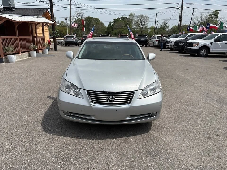 2007 Lexus ES 5th Gen - Image 3 of 15
