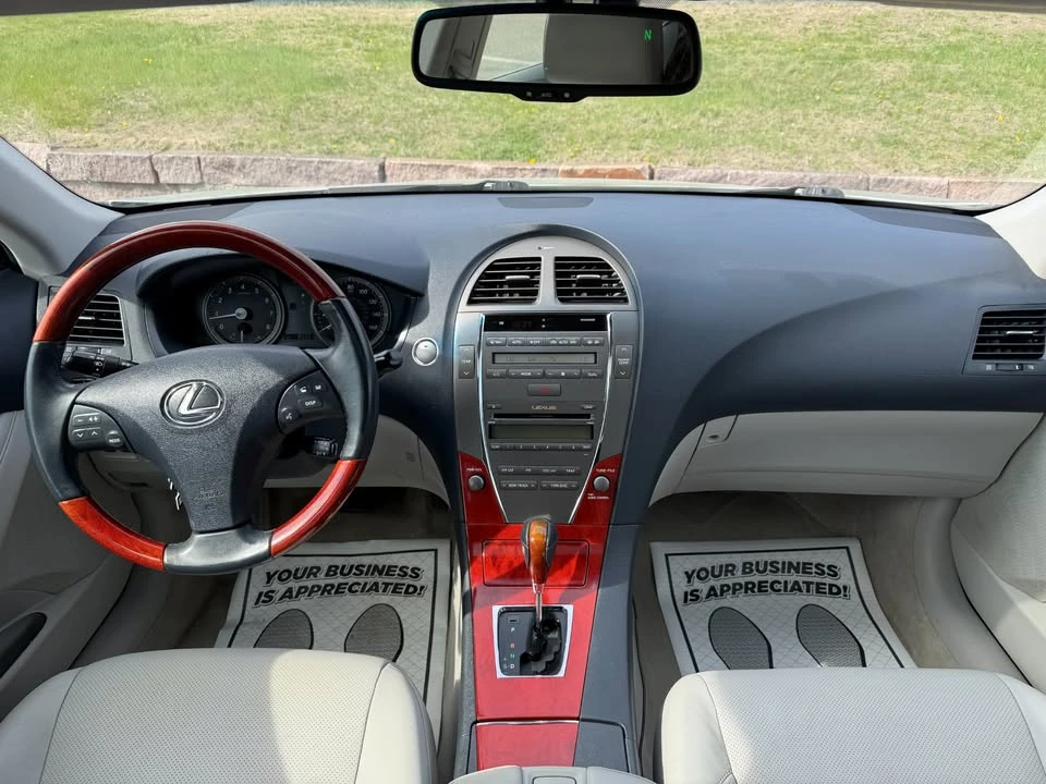2007 Lexus ES 5th Gen - Image 15 of 19