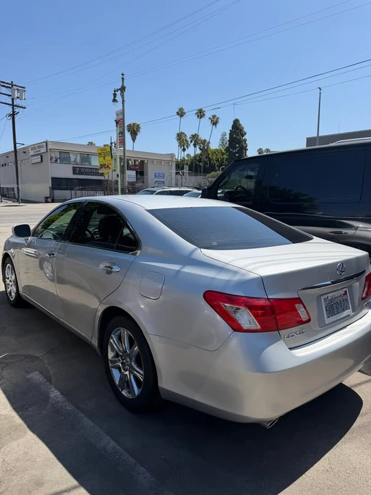 2007 Lexus ES 5th Gen - Image 4 of 7