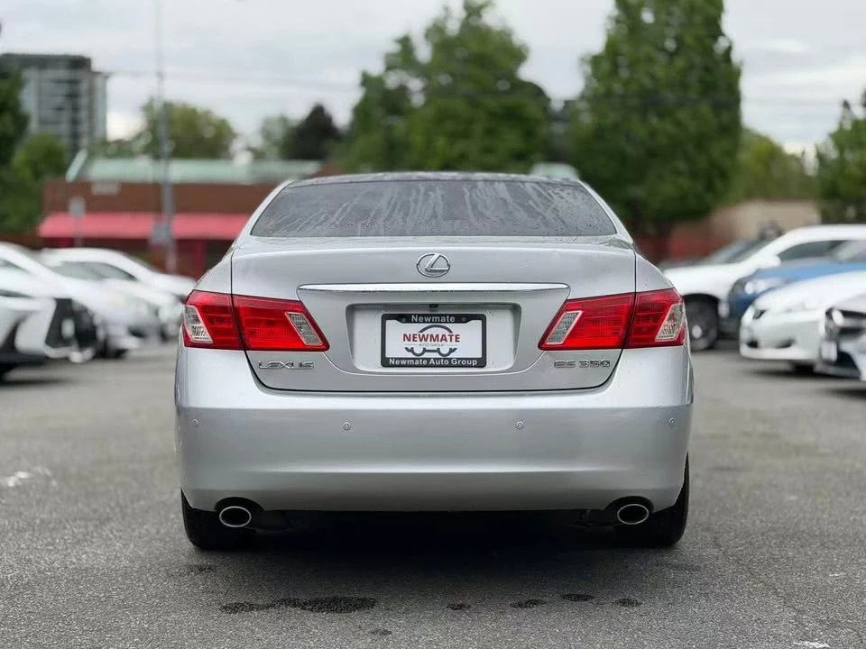 2007 Lexus ES 5th Gen - Image 9 of 11