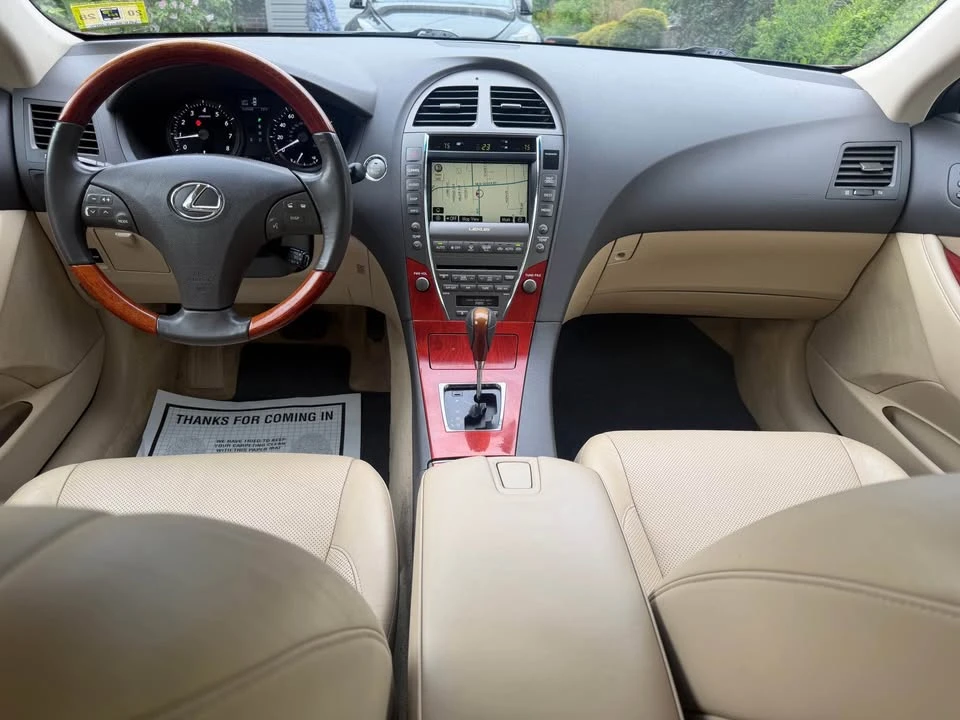 2007 Lexus ES 5th Gen - Image 9 of 10