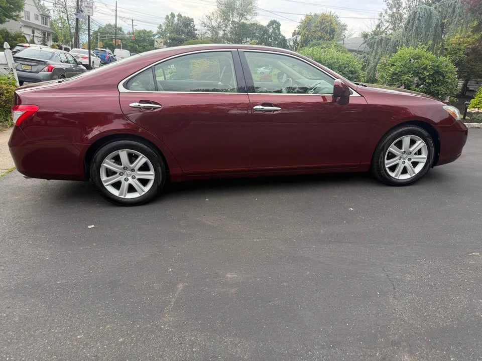 2007 Lexus ES 5th Gen - Image 3 of 10