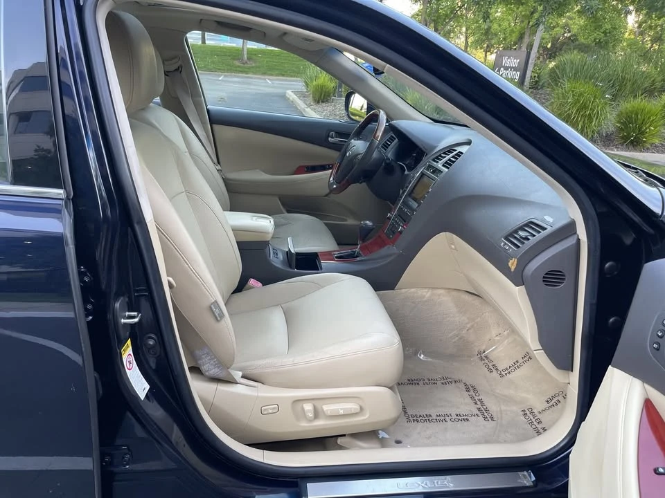 2007 Lexus ES 5th Gen - Image 11 of 20