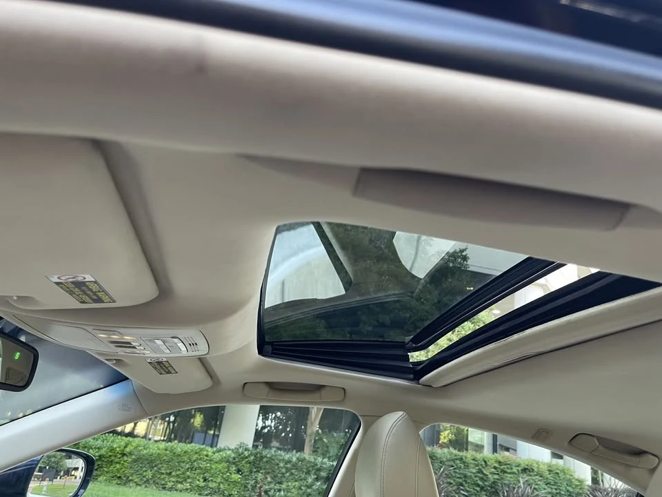 2007 Lexus ES 5th Gen - Image 15 of 20