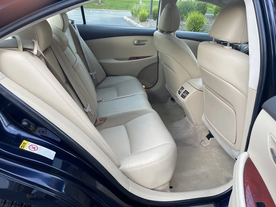 2007 Lexus ES 5th Gen - Image 13 of 20