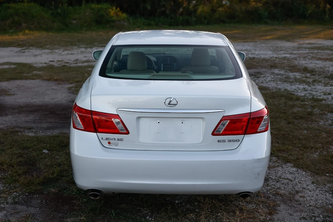 2007 Lexus ES 5th Gen - Image 9 of 12