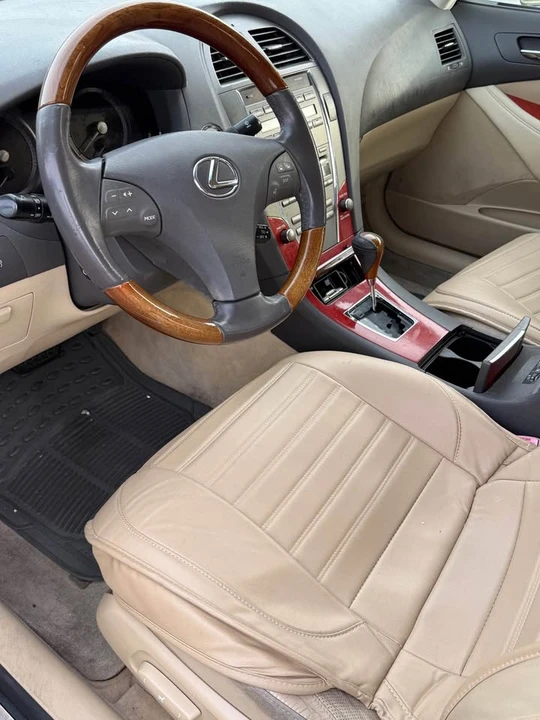 2007 Lexus ES 5th Gen - Image 3 of 7