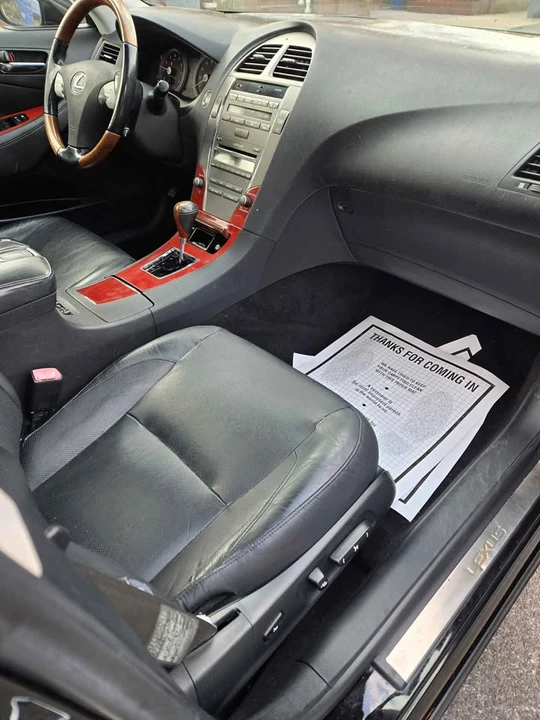 2007 Lexus ES 5th Gen - Image 7 of 11