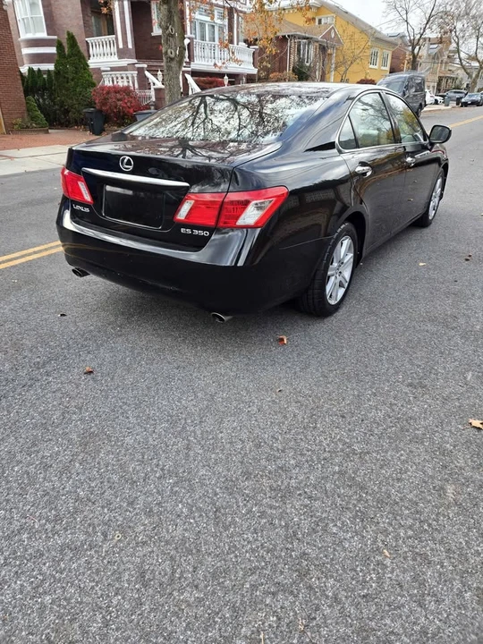 2007 Lexus ES 5th Gen - Image 3 of 11