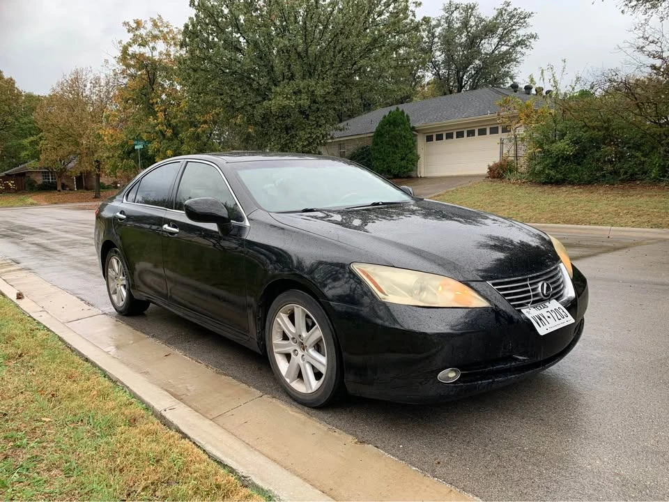 2007 Lexus ES 5th Gen - Image 2 of 11