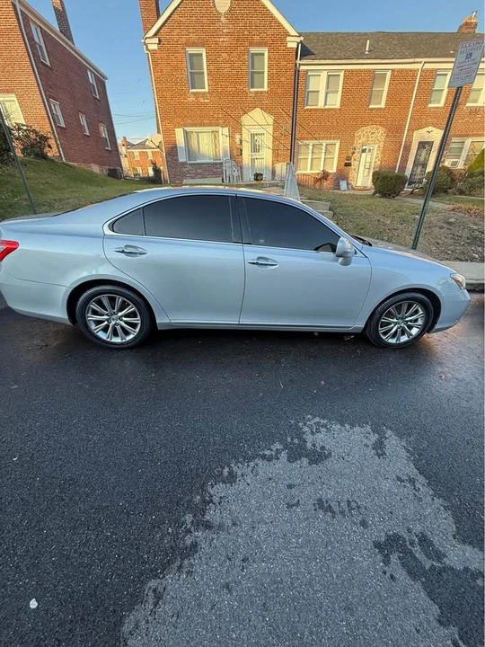 2007 Lexus ES 5th Gen - Image 2 of 7