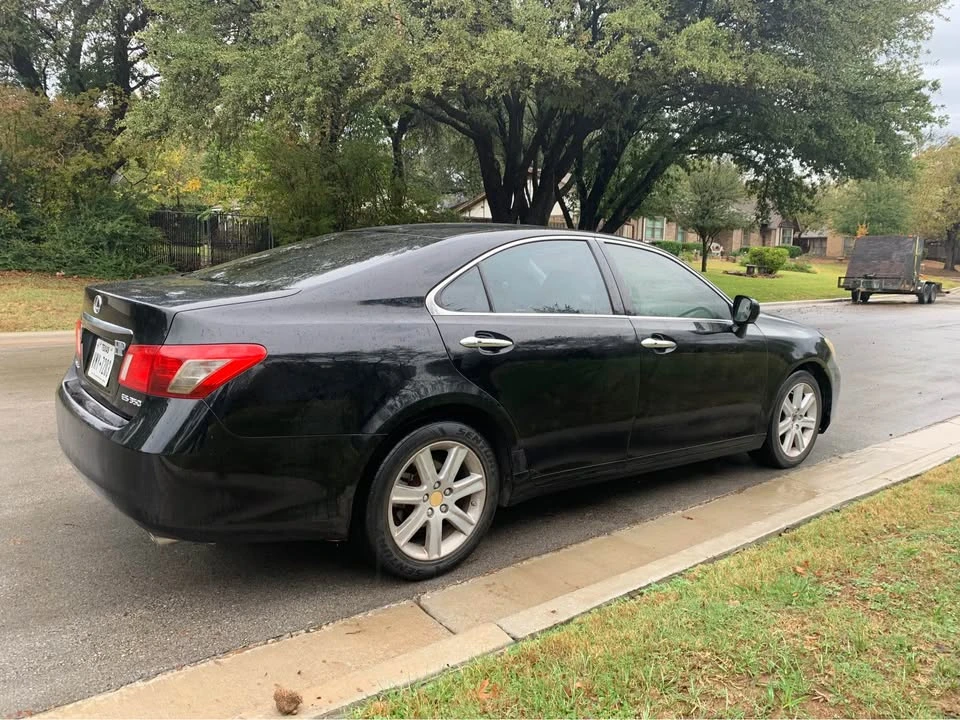 2007 Lexus ES 5th Gen - Image 3 of 10
