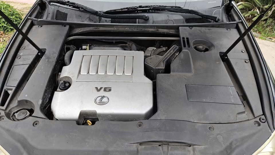 2007 Lexus ES 5th Gen - Image 12 of 13