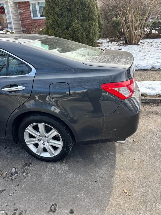 2007 Lexus ES 5th Gen - Image 12 of 13