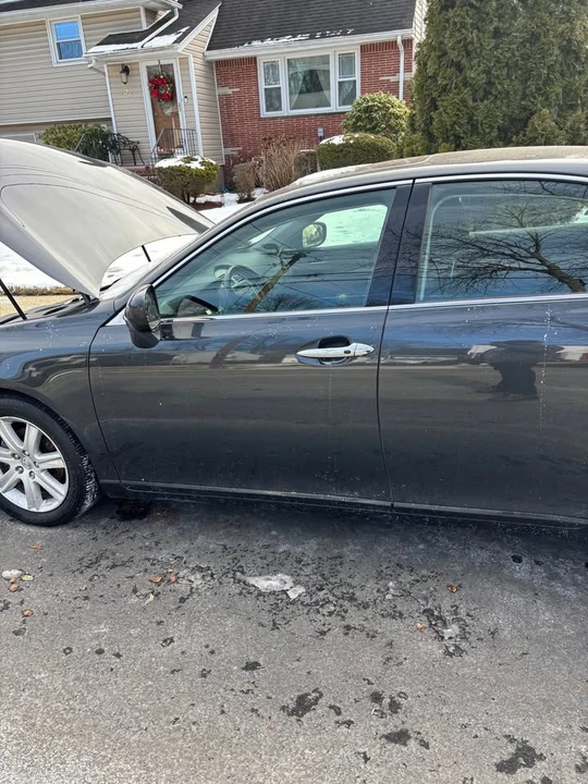 2007 Lexus ES 5th Gen - Image 11 of 13